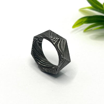 Damascus Steel Hammered Ring For Men Promise Ring Men Wedding Ring Damascus Steel Unique Ring Handmade Ring For Couple Men Engagement Ring - RustyStudioUSA